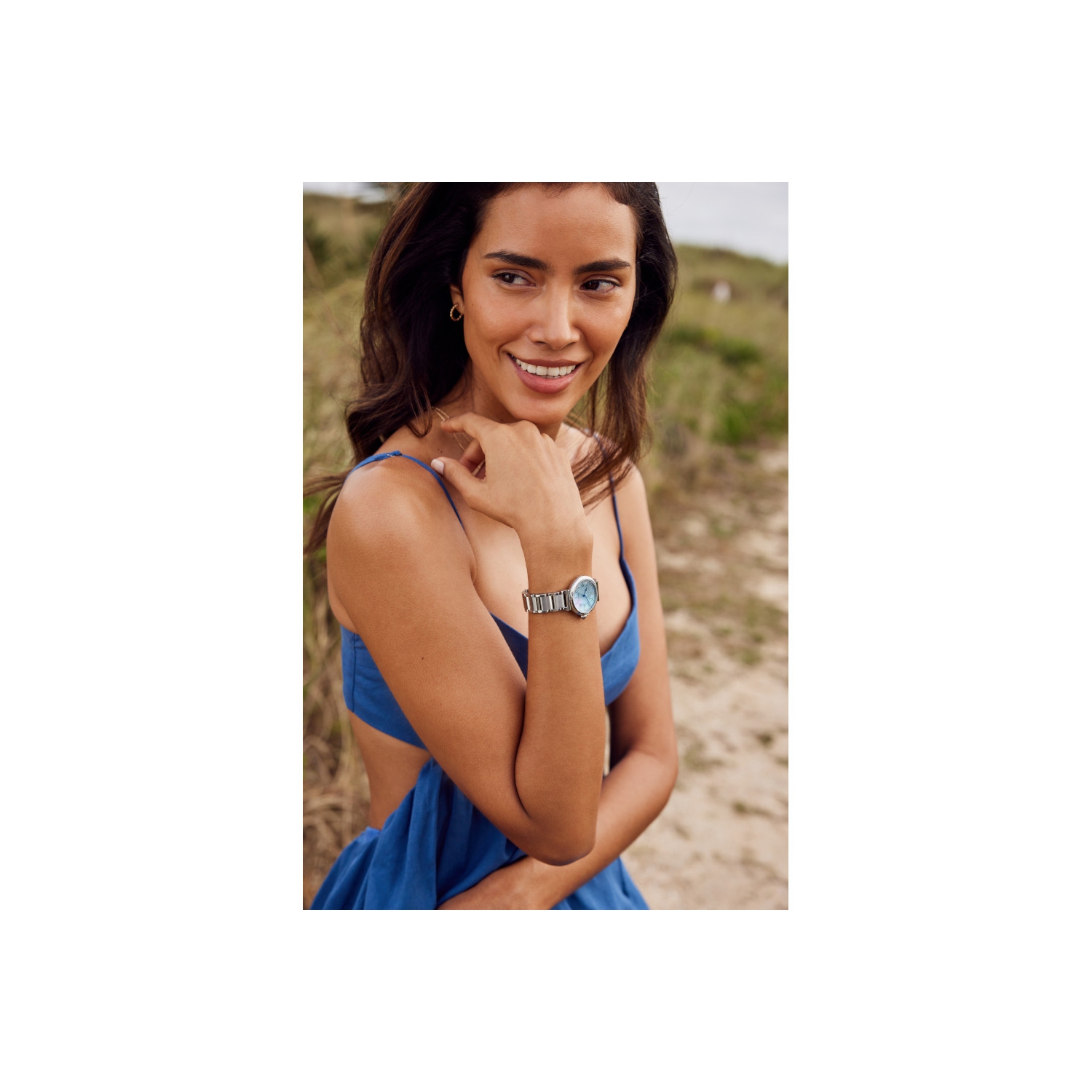 Montre pour femmes L Mae Eco-Drive de Citizen 29,5&nbsp;mm avec boîtier et bracelet en acier inoxydable argenté et cadran bleu pâle