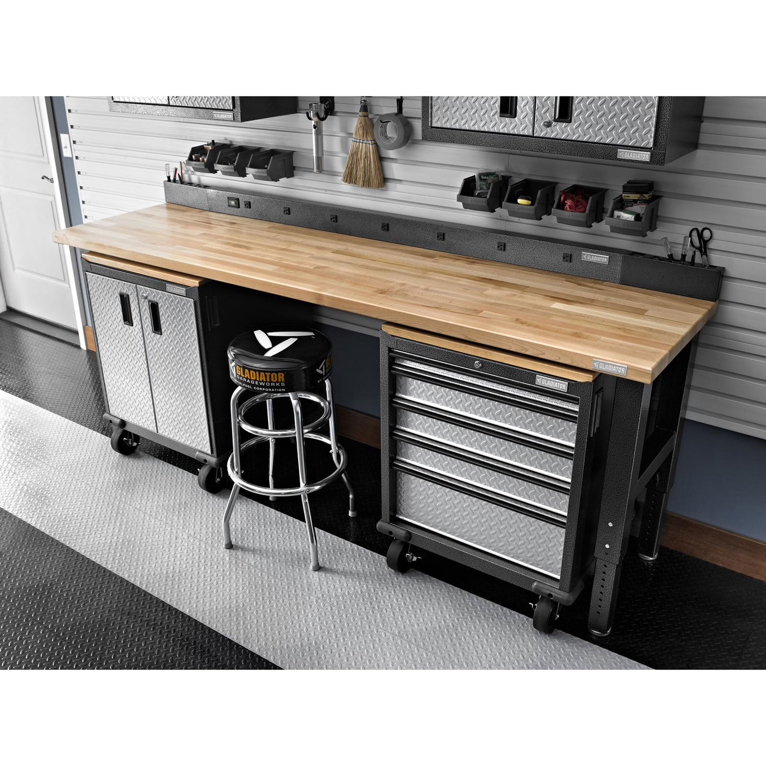 Gladiator Premier Modular GearDrawer Cabinet - Silver Tread