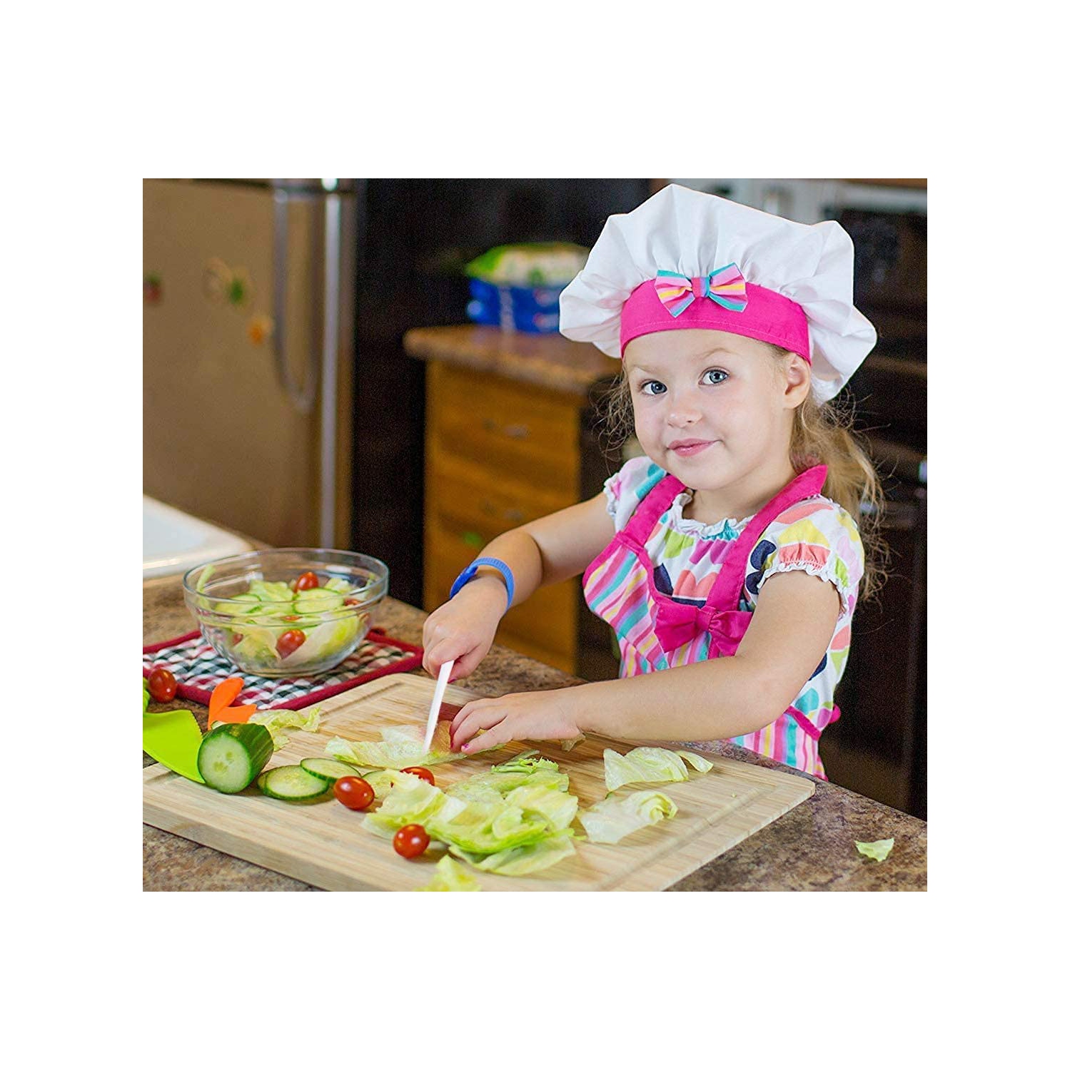 LEEFE Kids Knife Set, Children's Cooking Knives in 3 Sizes and Plastic Cutting Board/Firm Grip, Serrated Edges,