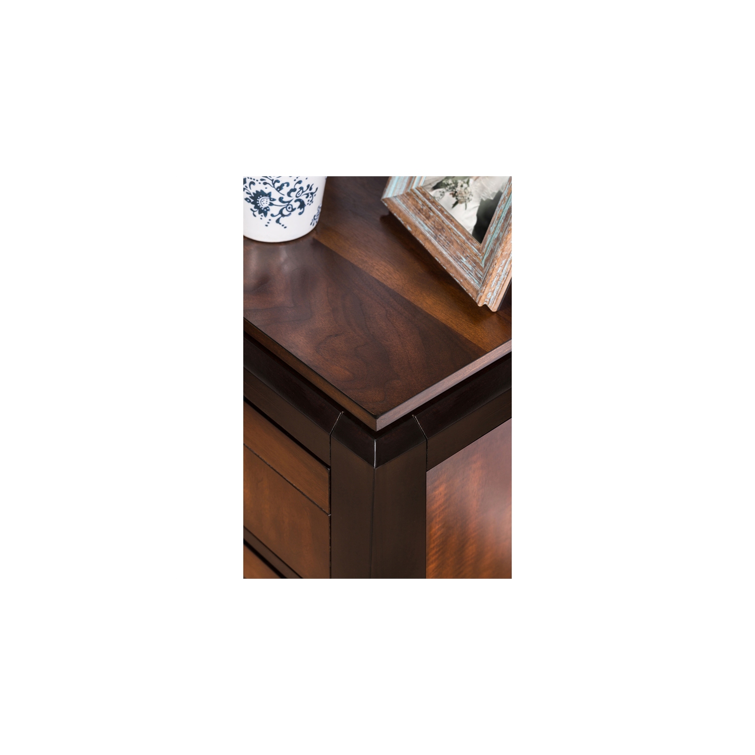 Furniture of America Delia Transitional Wood 2-Drawer Nightstand in Walnut