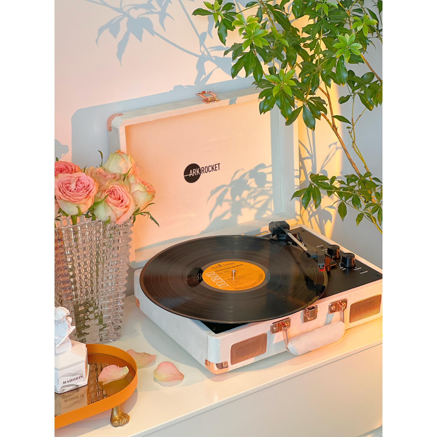 Arkrocket Curiosity Bluetooth Turntable Retro Suitcase 3-Speed Record Player with Built-in Speakers -Cream Velvet