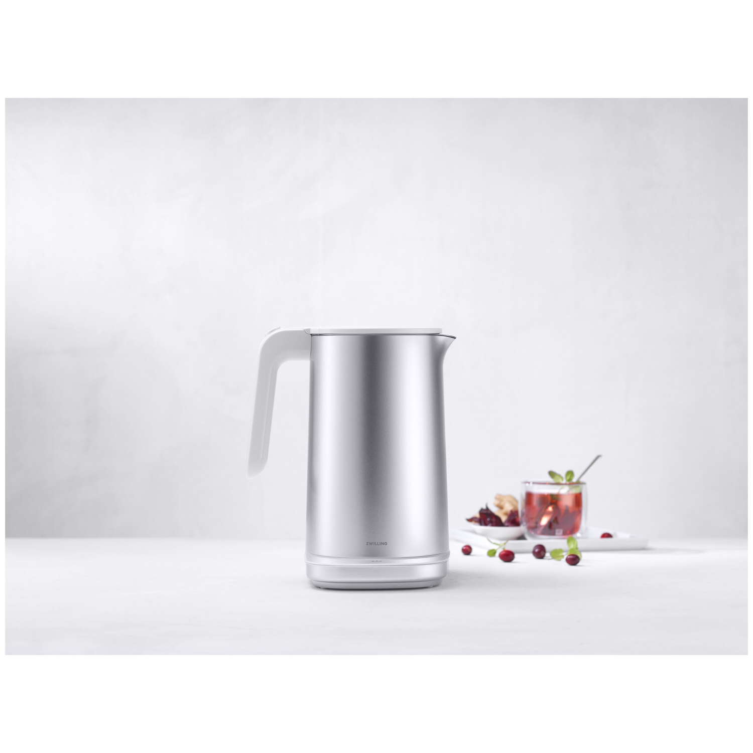 ZWILLING Enfinigy 1.5 L Electric Kettle Pro - Silver