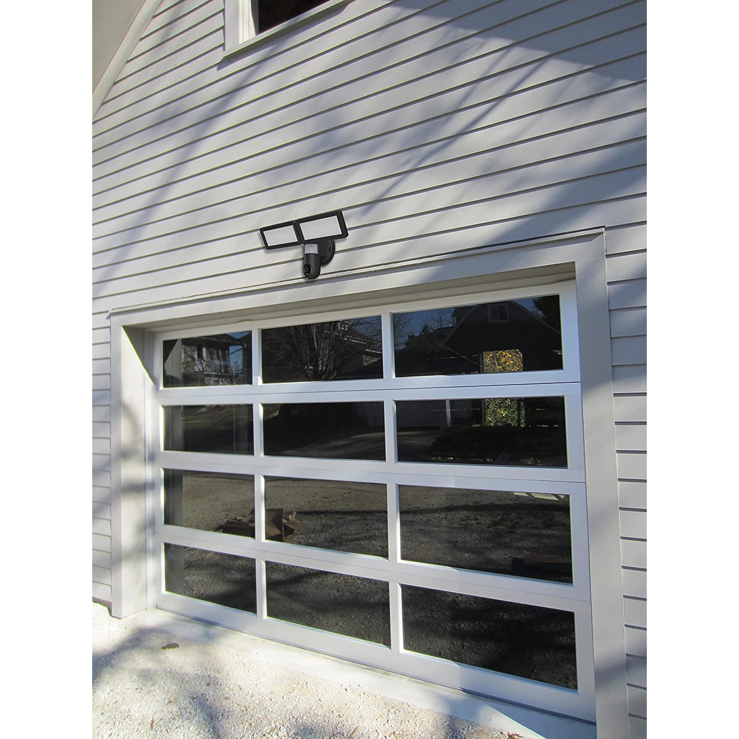 BAZZ Smart Home WIFI Outdoor Security Light 1600lm- with HD Camera 1080P