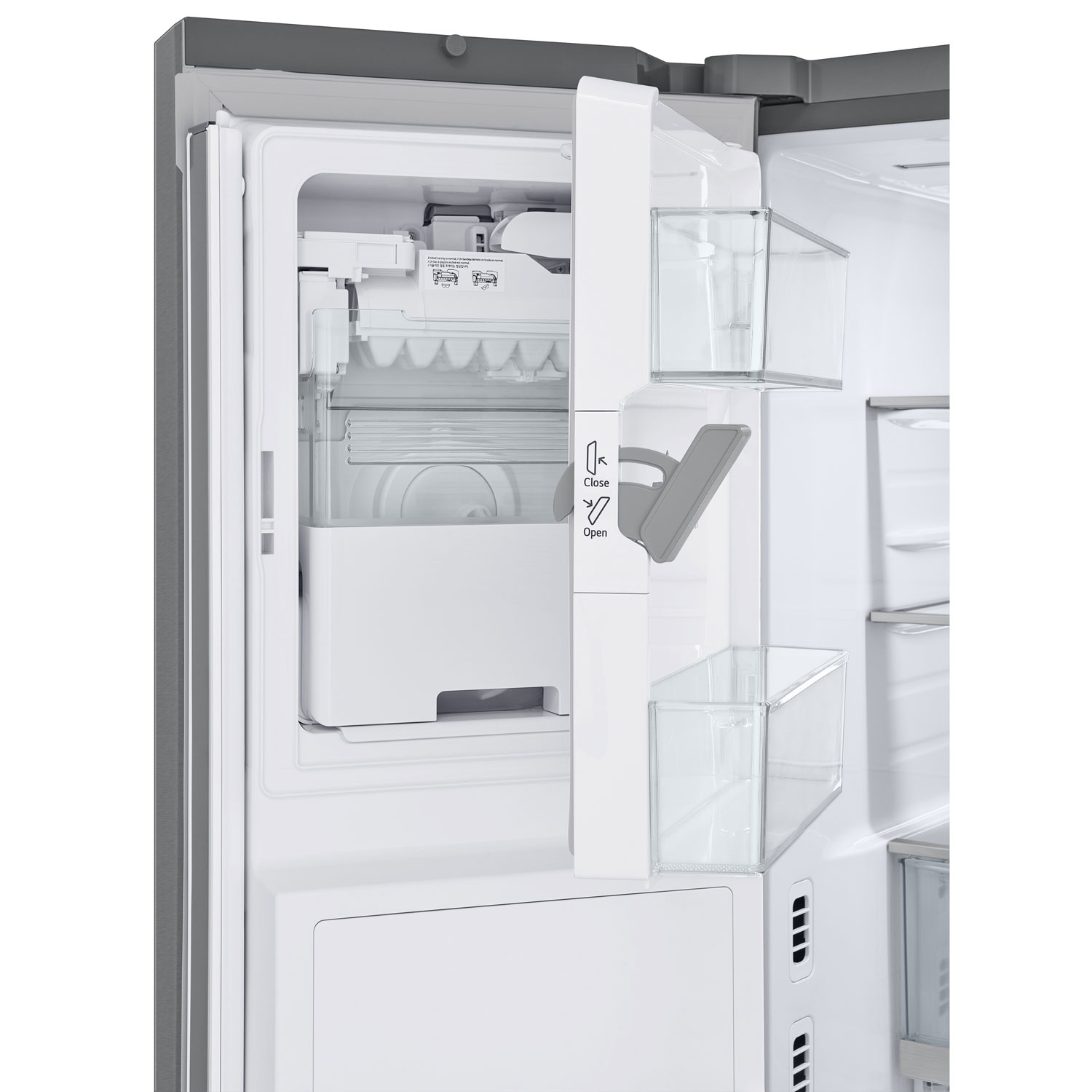 Réfrigérateur à deux portes intelligent à profondeur de comptoir de 26 pi³ et 36 po MAX de LG avec quatre types de glaçons - Acier inoxydable