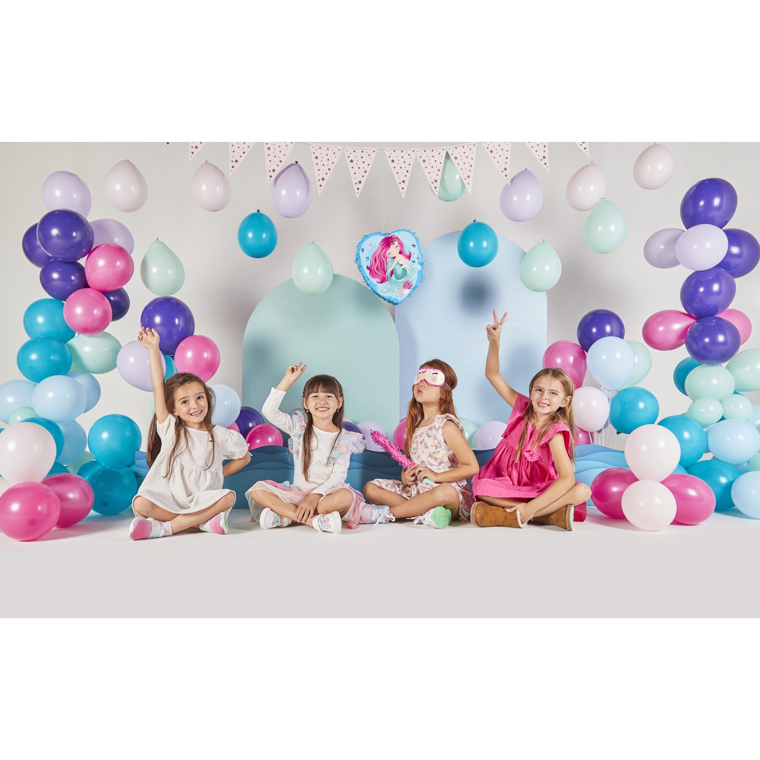 Ensemble de fournitures d'anniversaire sur le thème de la sirène Pinata - Décorations parfaites pour la piñata, chasse au trésor et plus encore&nbsp;!