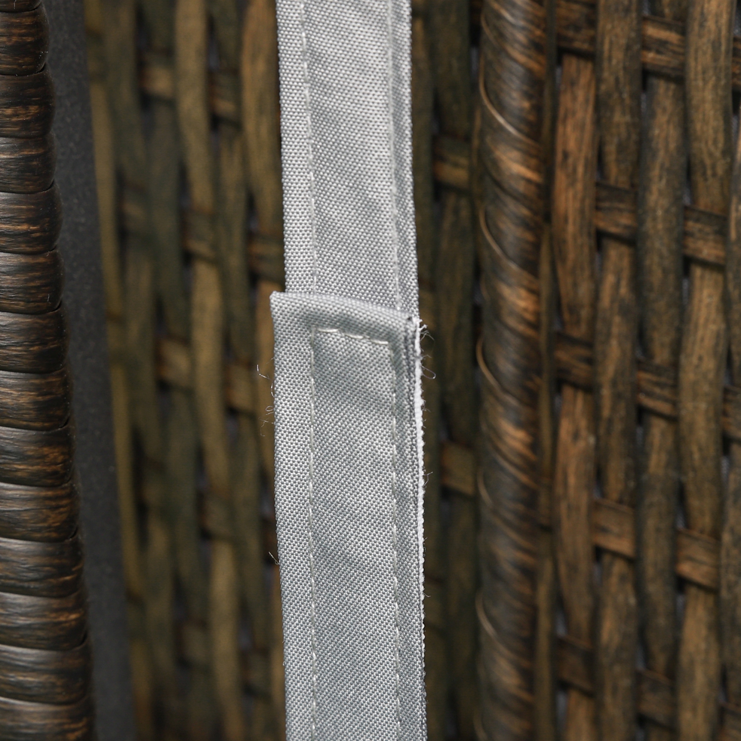 Chaise longue de patio en osier Outsunny, chaise longue extérieure en forme de S avec dossier réglable à 5 niveaux, coussin rembourré doux pour une