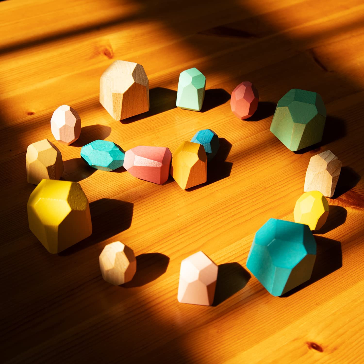 TOOKYLAND Pierres à Empiler en Bois - 16pcs - Ensemble de Blocs de Construction à Équilibrer pour Enfants de 3 Ans +