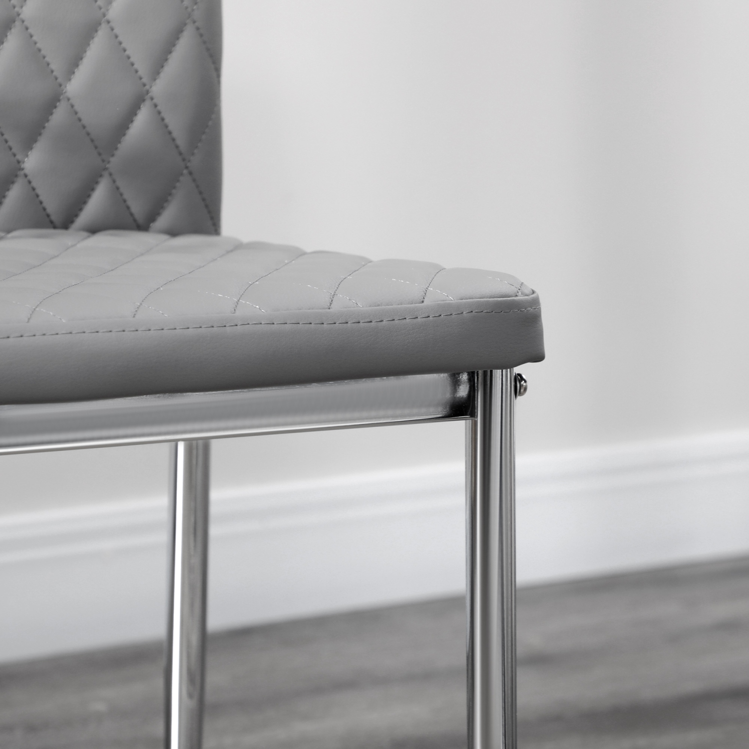 HOMCOM Dining Chairs Set of 4, Modern Kitchen Chairs with Faux Leather Upholstery and Steel Legs for Living Room, Dining Room, Bedroom, Grey