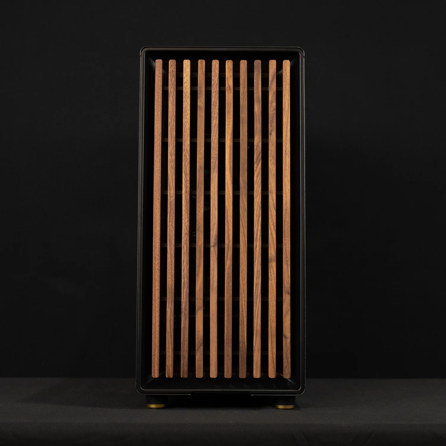 Quoted One Pro - Workstation & Office PC - Black -