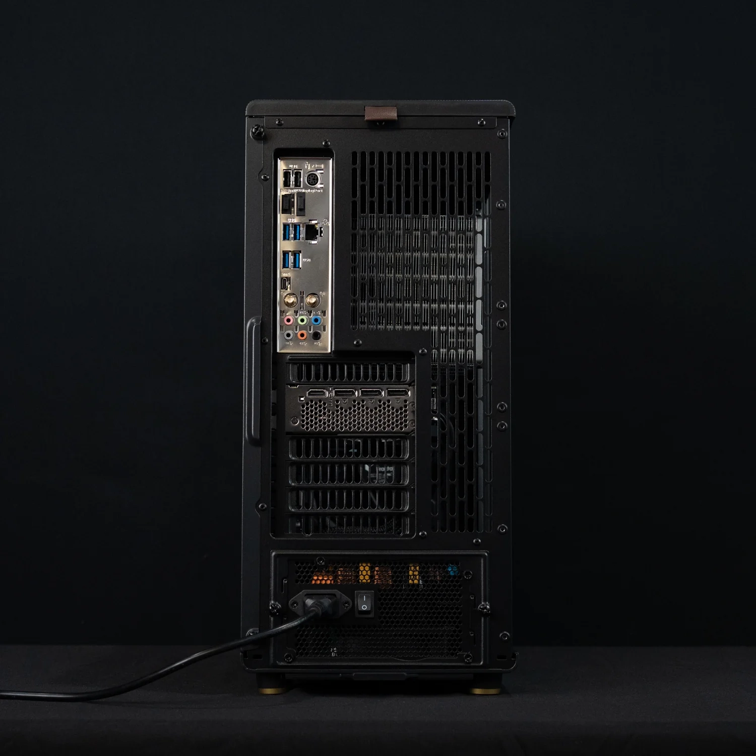 Quoted One Pro - Workstation & Office PC - Black -