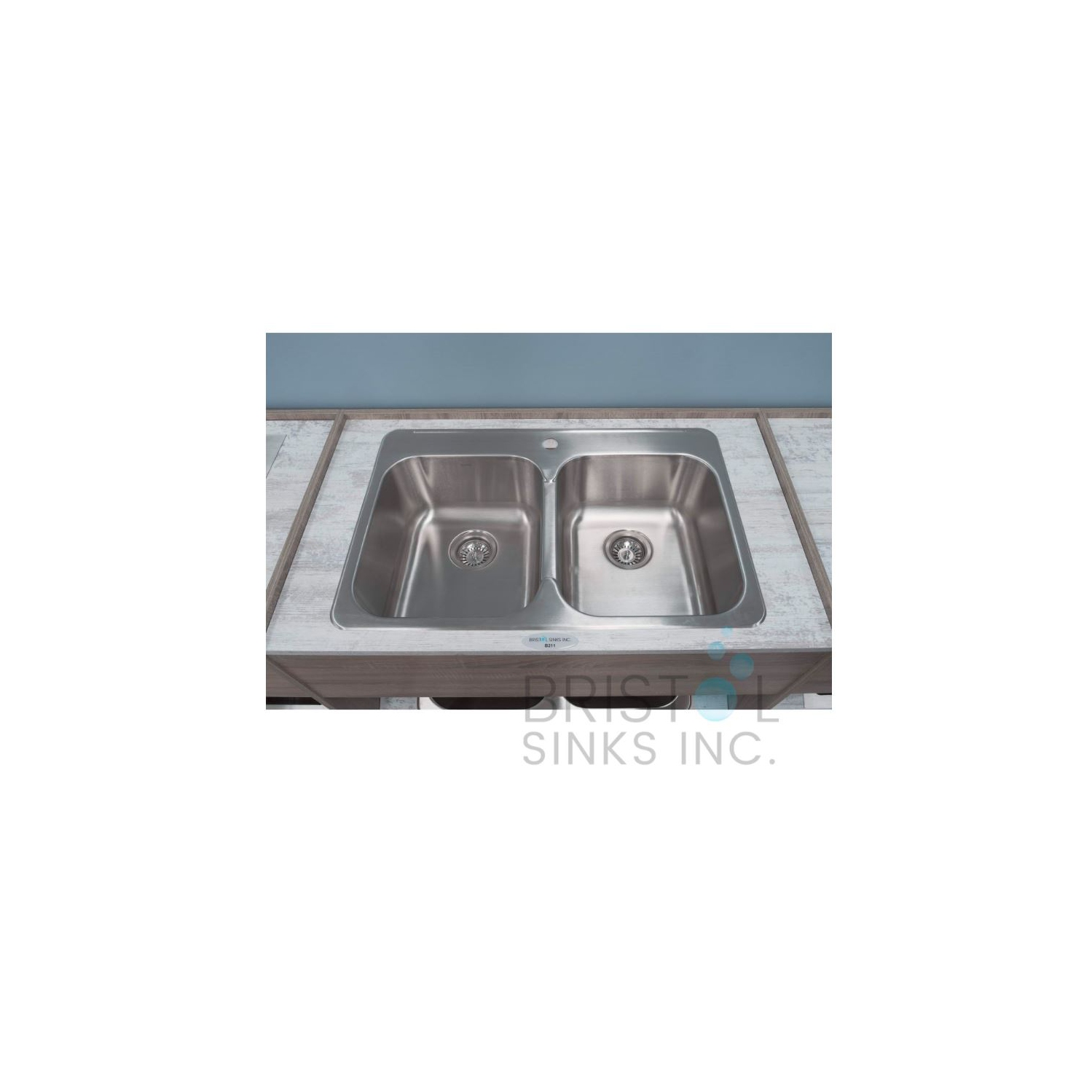 Bristol Sinks Évier de cuisine à double cuve en acier inoxydable à 1 trou encastrable