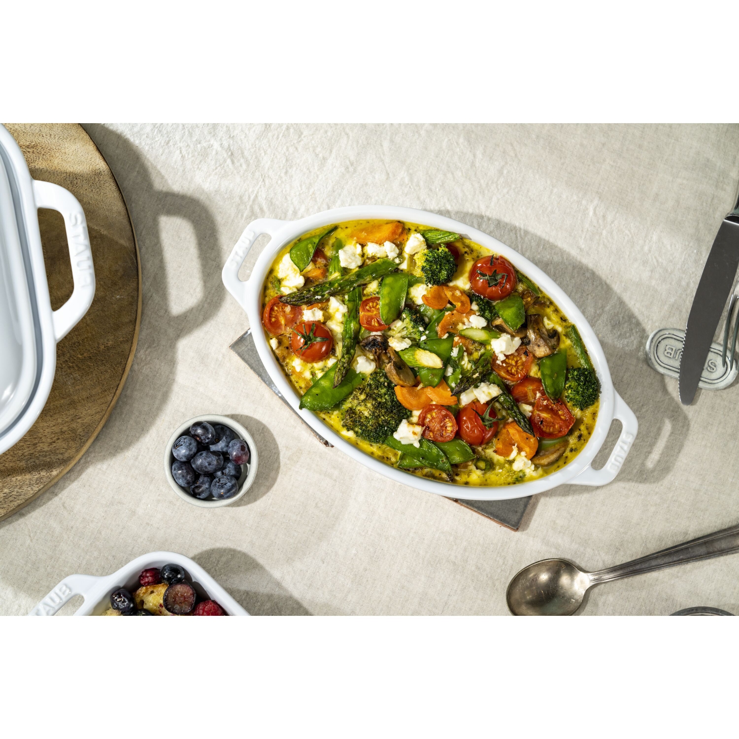 STAUB – Plat de cuisson ovale en céramique Ceramique 1&nbsp;L, blanc