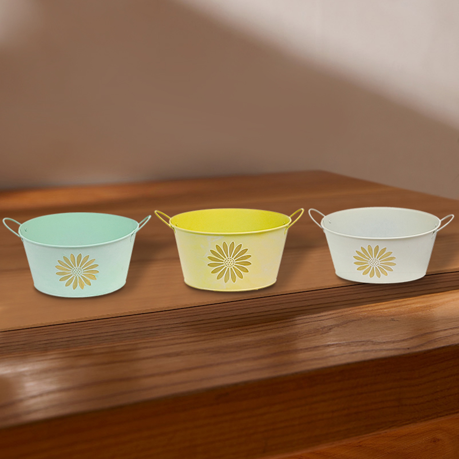 Maison Concepts Embossed Daisy Metal Round Planter With Handle Asstd - Set of 3