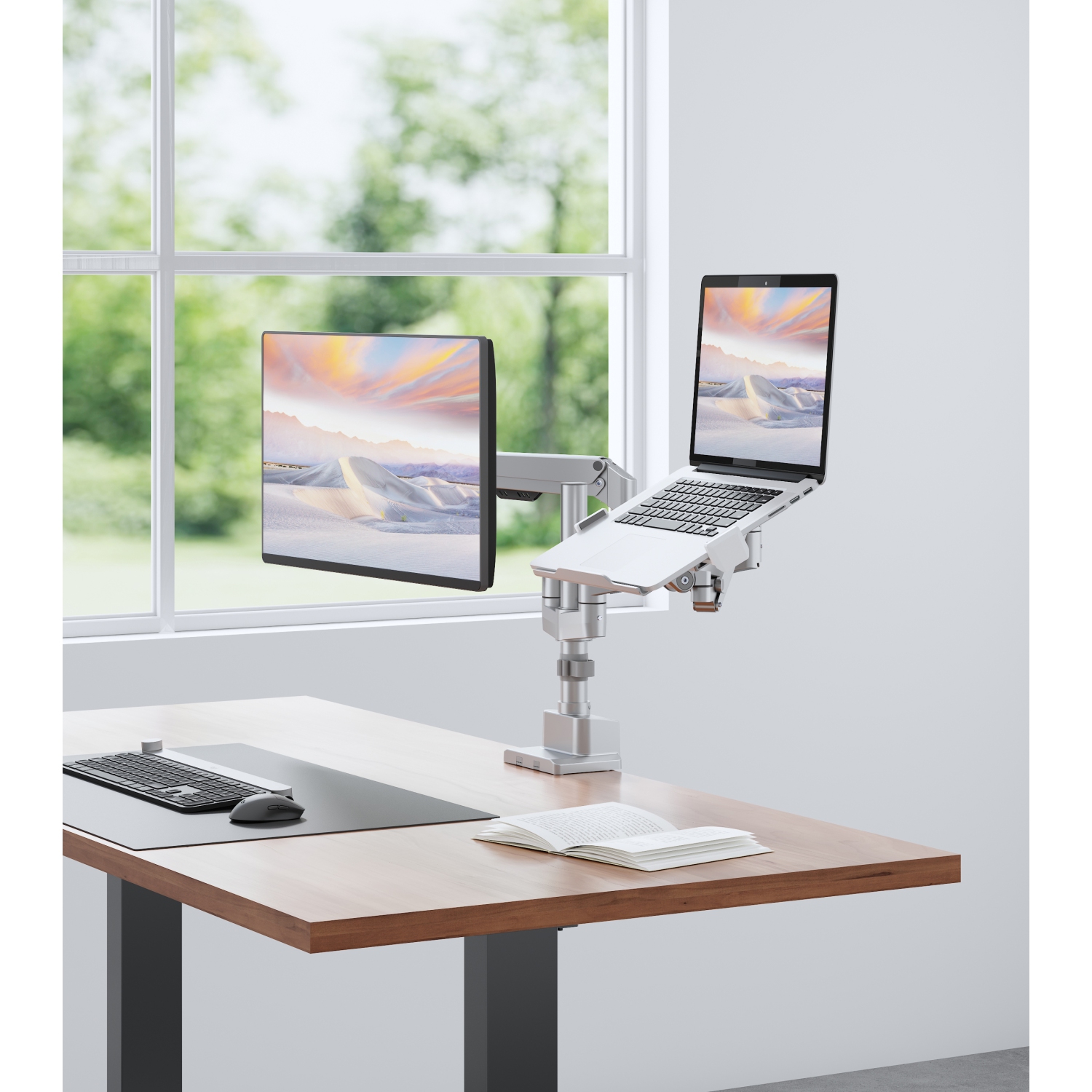 Amer Mounts - Articulating Monitor and Notebook Mount - Supports 17"-32" Monitors and 11.6"-17.3" laptops - HYDRA2GPT
