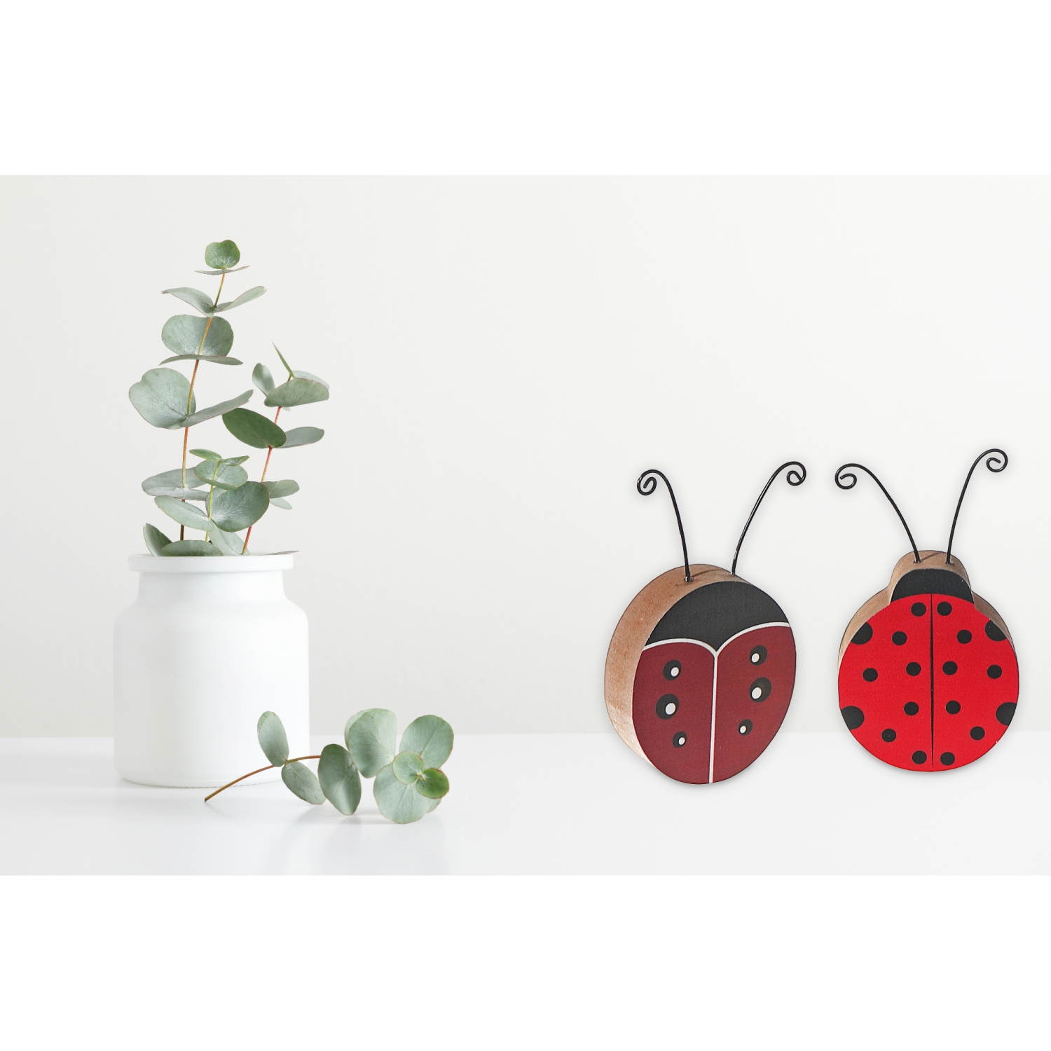 Maison Concepts Wooden Ladybug Figurine Asstd - Ensemble De 2