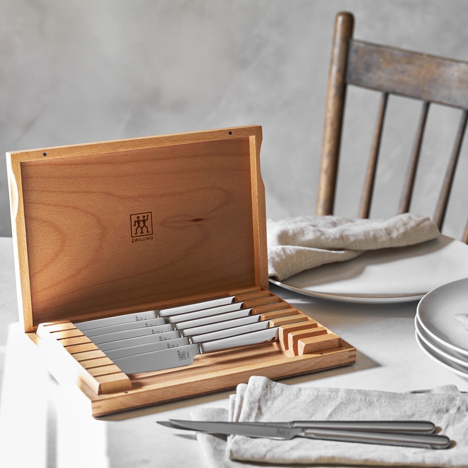 Ensemble de couteaux à steak contemporains ZWILLING, 8 pièces