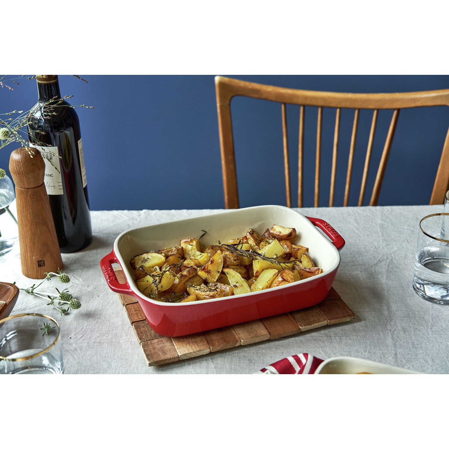 STAUB – Plat de cuisson rectangulaire en céramique 4 L, cerise, 2