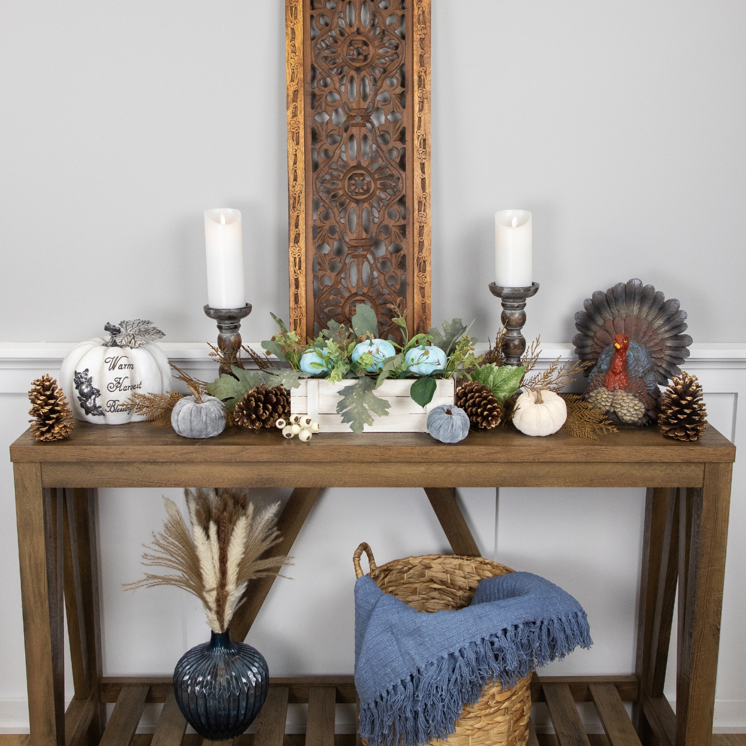 Feuillage et citrouilles automne dans une jardinière en bois - 18 po - Bleu