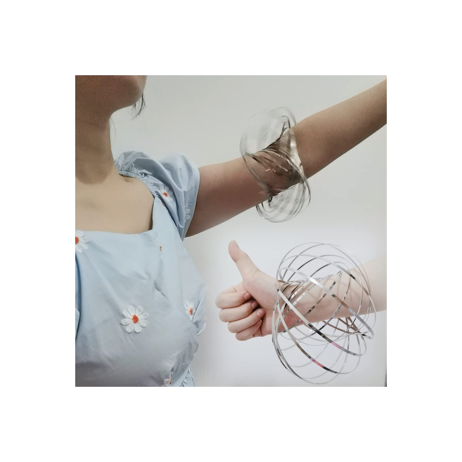 High quality thick Stainless Steel Firm Flow Ring Magic Bracelet Toy,Educational