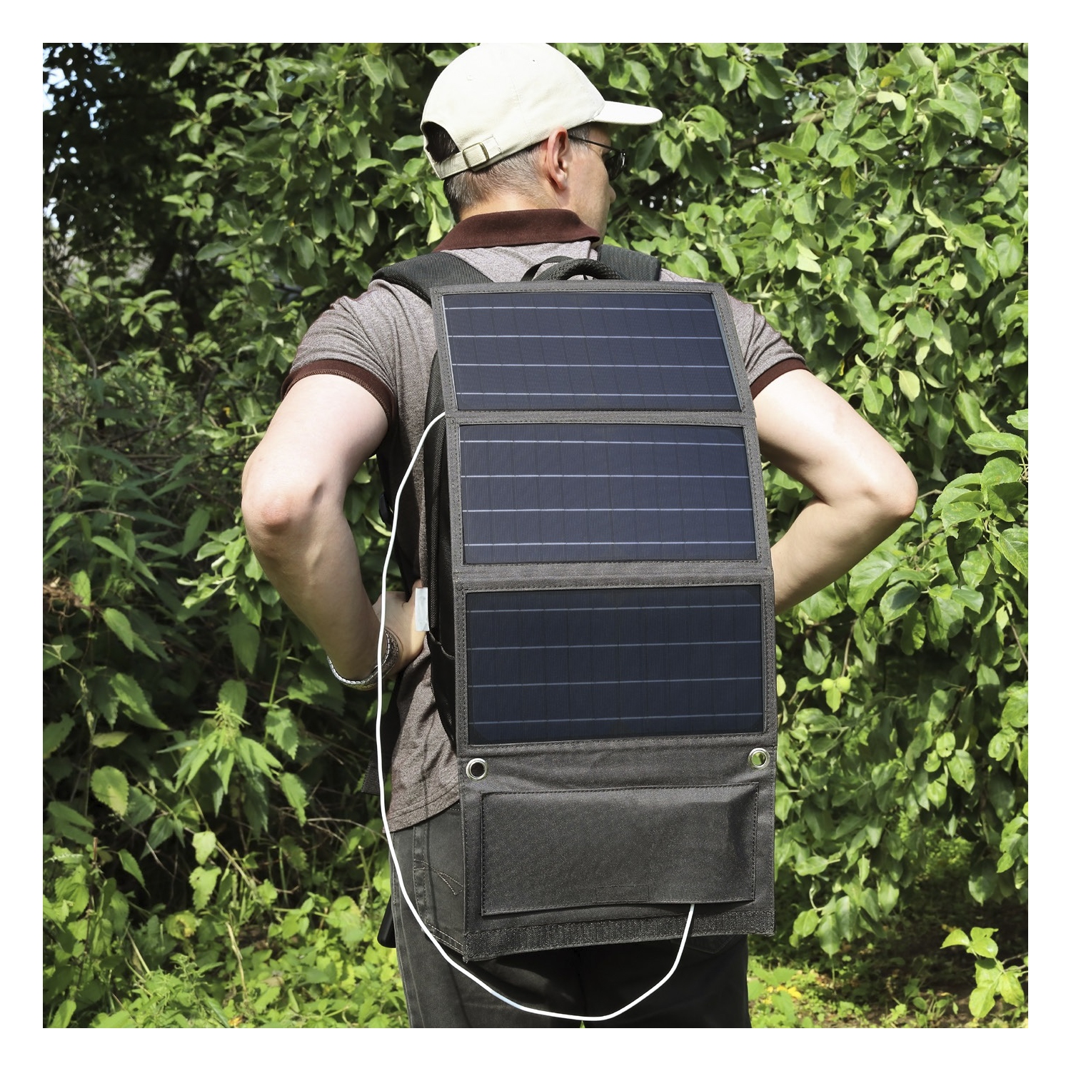 Technaxx TX-207 21-watt Solar Charging Case - Black