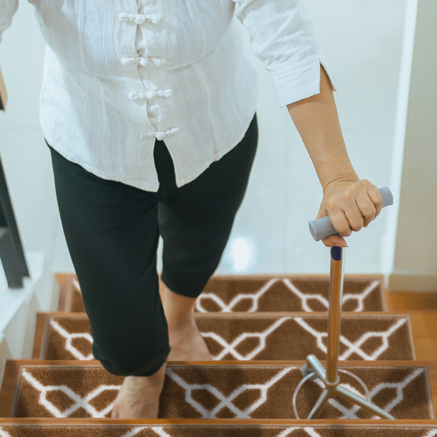 SussexHome Stair Treads - Carpet Strips for Indoor Stairs - Easy to Install with Double Adhesive Tape - Safe, 9" X 28" - 4-Pack - Beige