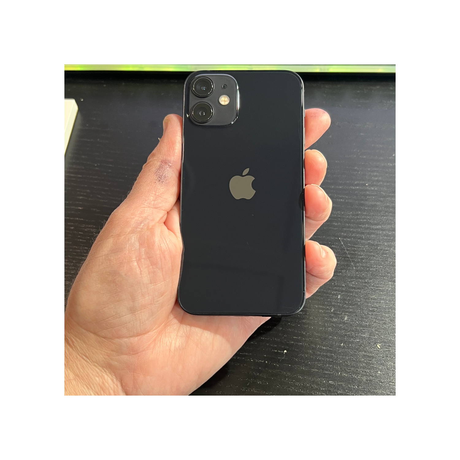 Refurbished - Apple iPhone 12 mini 64GB - Black - Unlocked