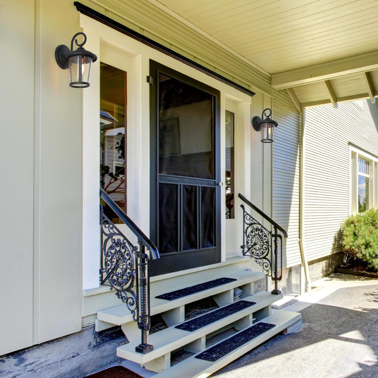 Modern Cylinder Outdoor Wall Sconce Light, 1-Light Black Outdoor Wall Lantern Sconce