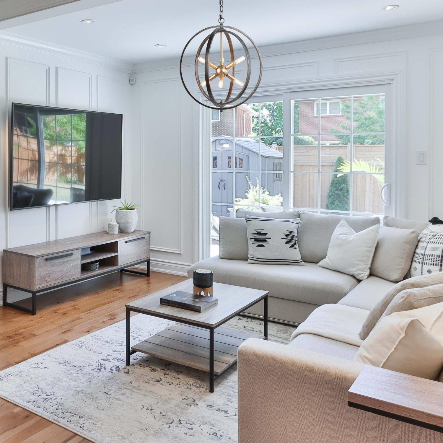 Modern Farmhouse Globe Dining Room Chandelier, 6-Light Circle Brushed Black Chandelier Light