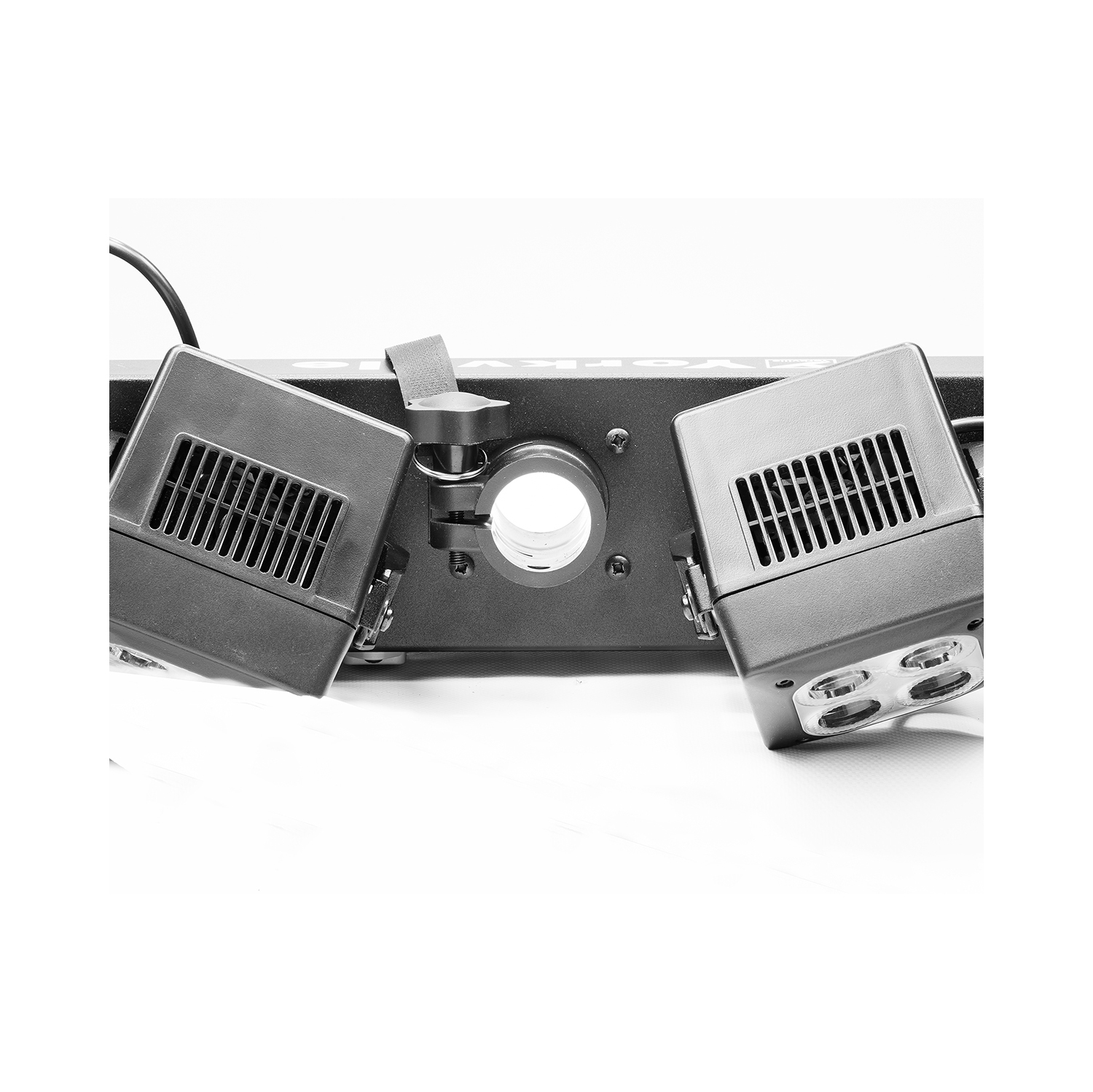 Système d'éclairage DEL haute performance à quatre modules LP-LED4X de Yorkville Sound