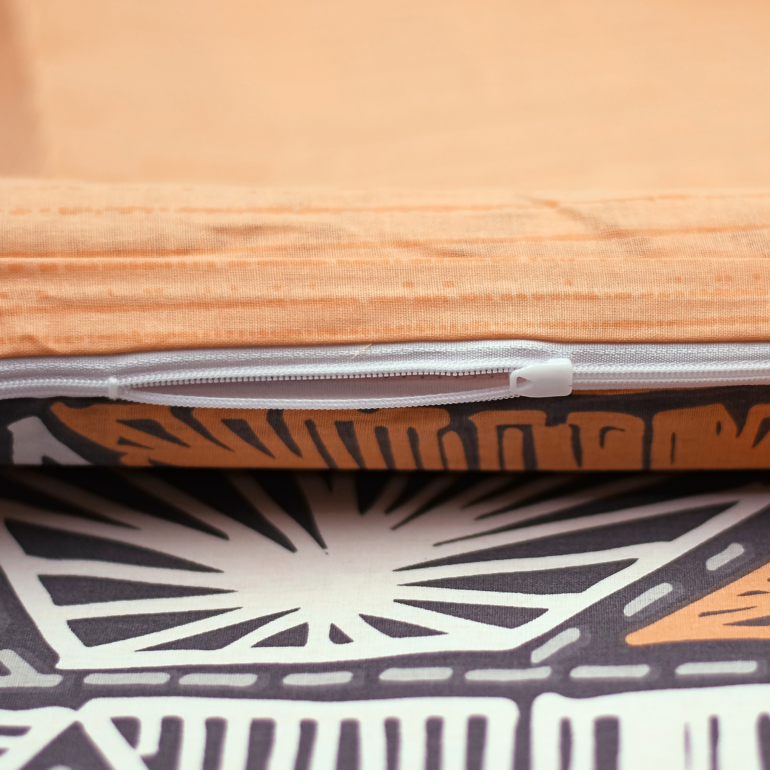 SUSSEXHOME Aztec Gray Duvet Cover Set, Full Size Duvet Cover, 1 Duvet Cover, 1 Fitted Sheet and 2 Pillowcases, Iron Safe, Hypoallergenic, Breathable