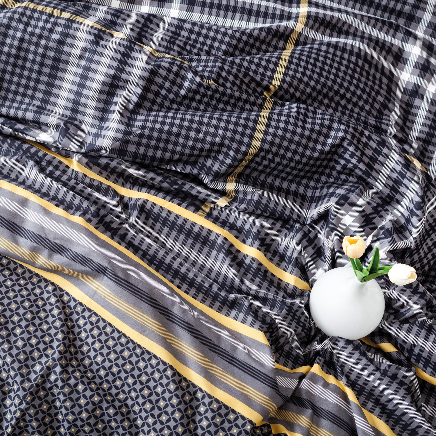 SUSSEXHOME Sports in Gray Duvet Cover Set, Full Size Duvet Cover, 1 Duvet Cover, 1 Fitted Sheet and 2 Pillowcases, Iron Safe, Hypoallergenic,