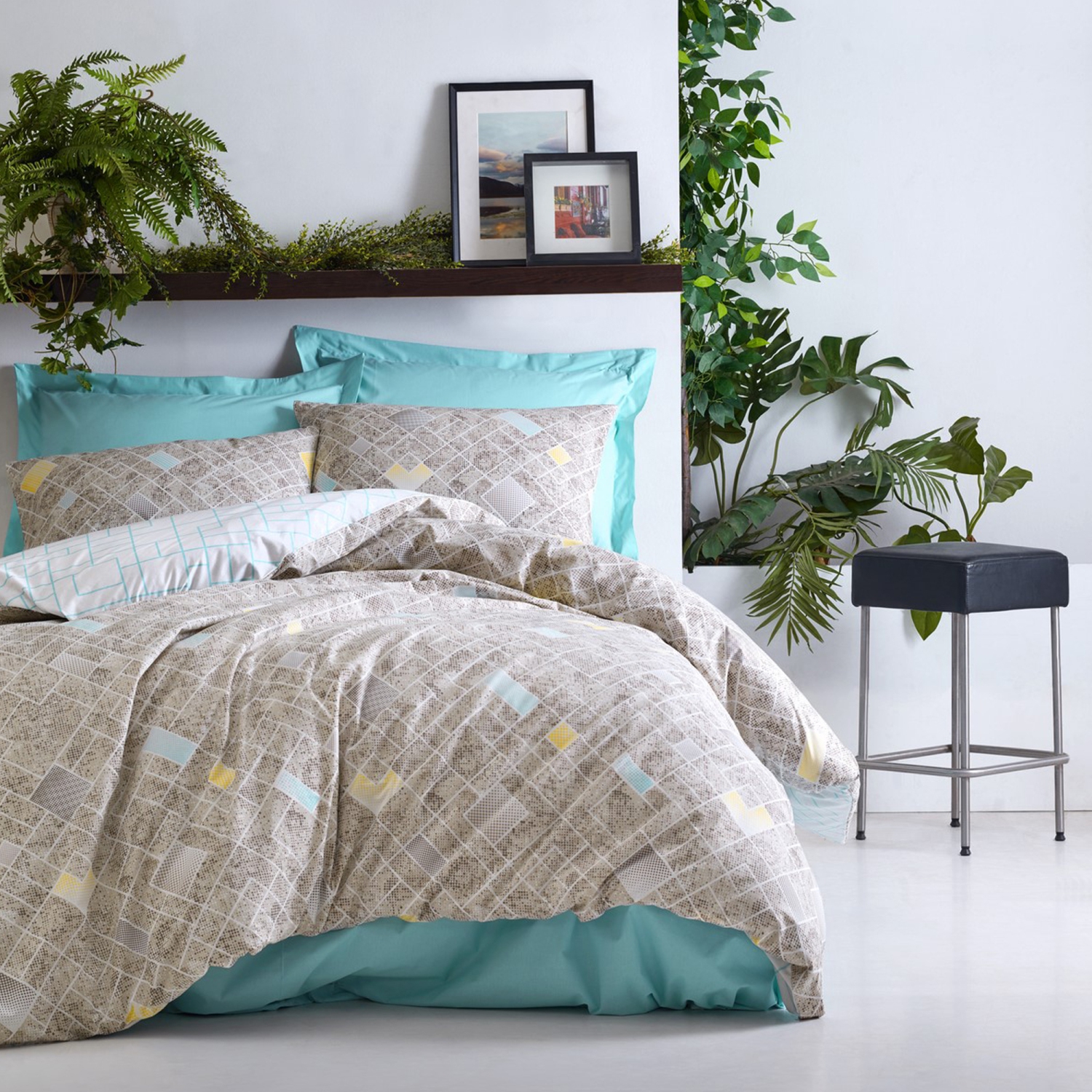 SUSSEXHOME Beige Creations Duvet Cover Set Turquoise, Queen Size Duvet Cover, 1 Duvet Cover, 1 Fitted Sheet and 2 Pillowcases, Iron Safe,