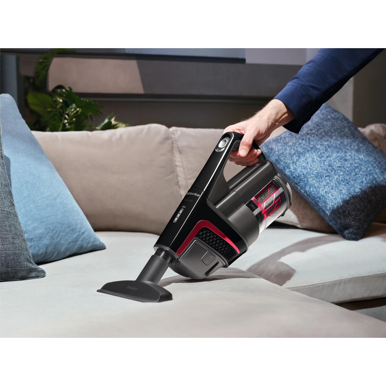 Aspirateur-balai vertical sans fil Triflex HX1 de Miele avec design 3-en-1 breveté pour une flexibilité exceptionnelle - Garantie de 5 ans