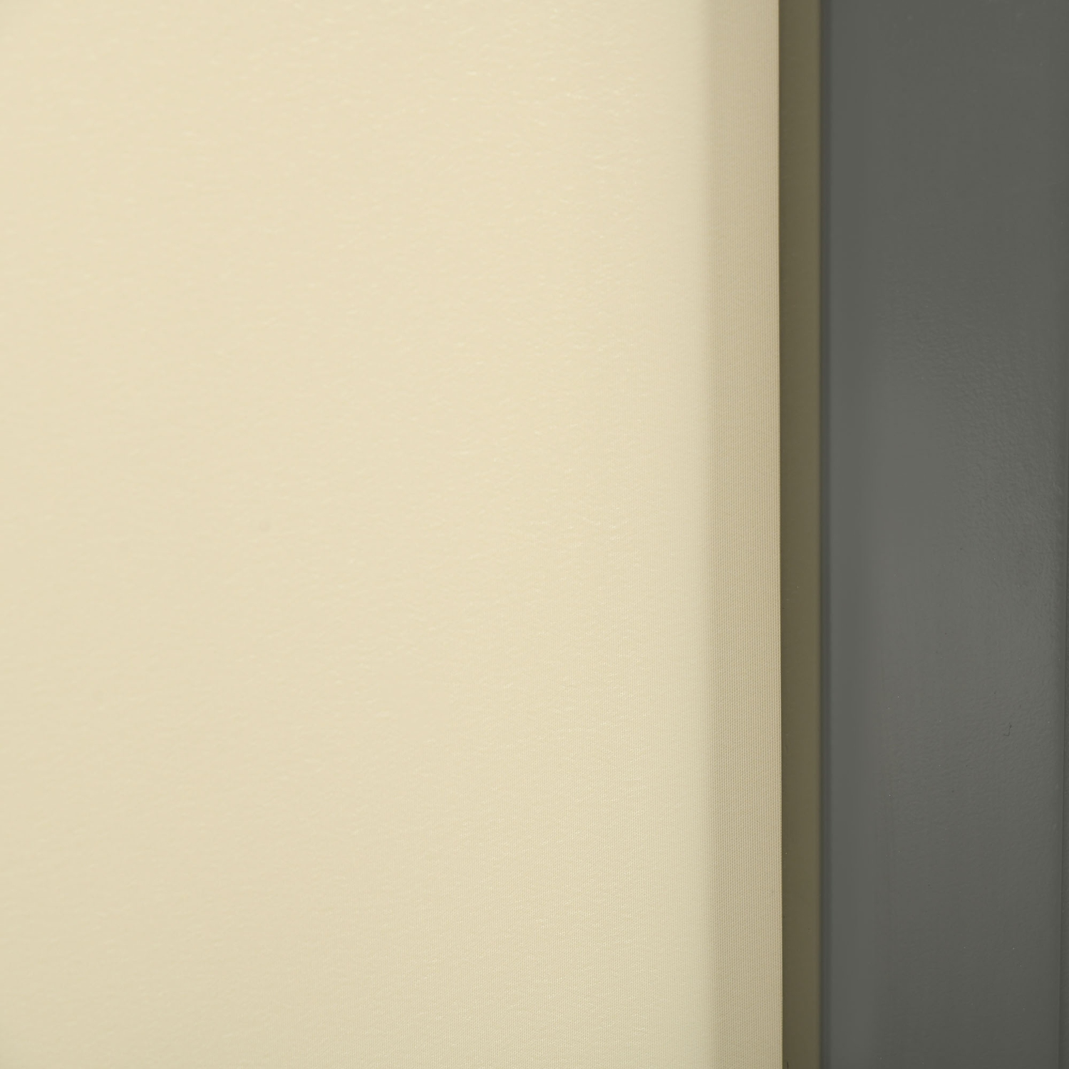 Outsunny 118" x 63" Retractable Side Awning Patio Outdoor Folding Privacy Screen with Resistance to UV Rays & Wind, Cream White