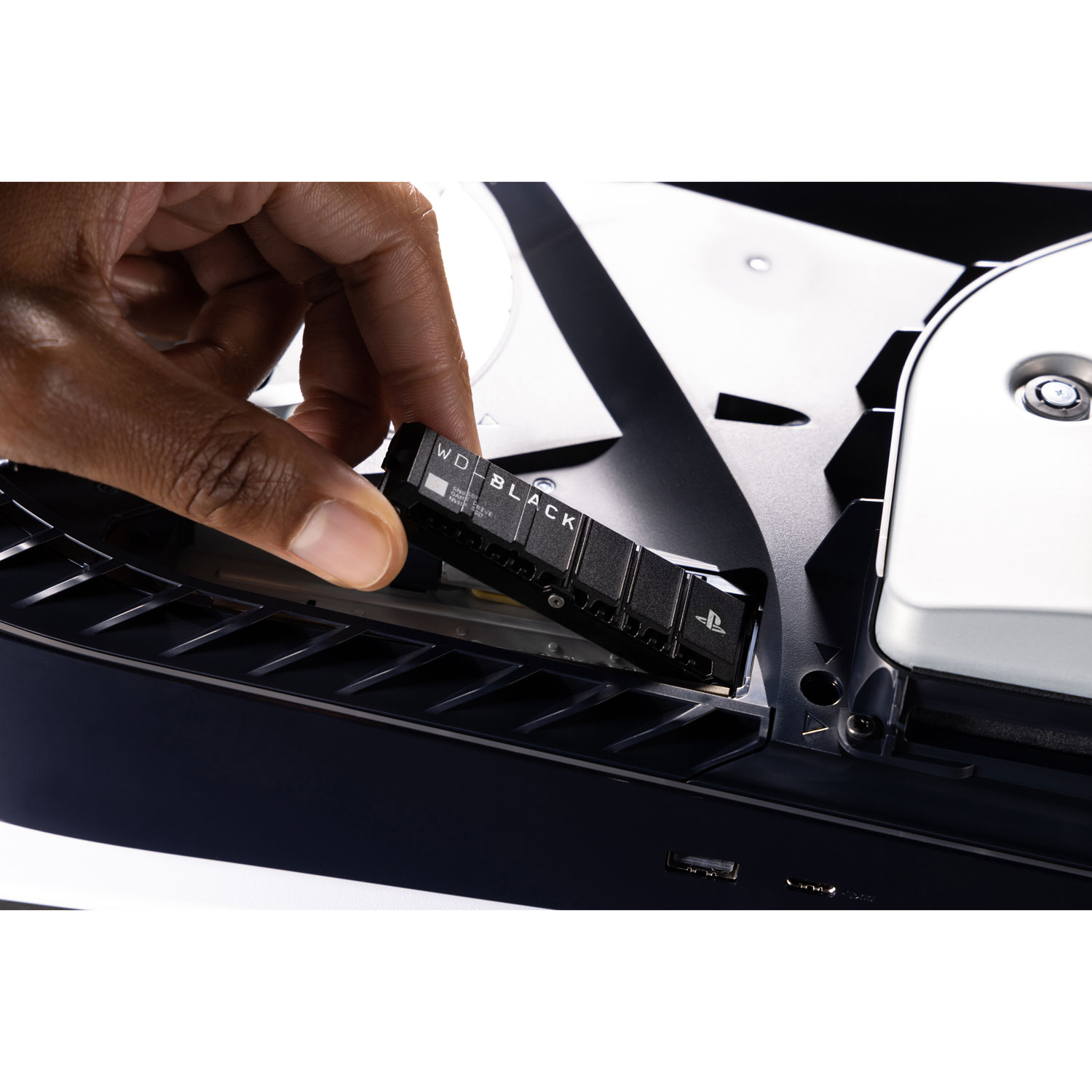 Disque SSD interne NVMe PCI-e WD_BLACK SN850P de 1 To avec dissipateur thermique - Officiellement autorisé pour la PS5