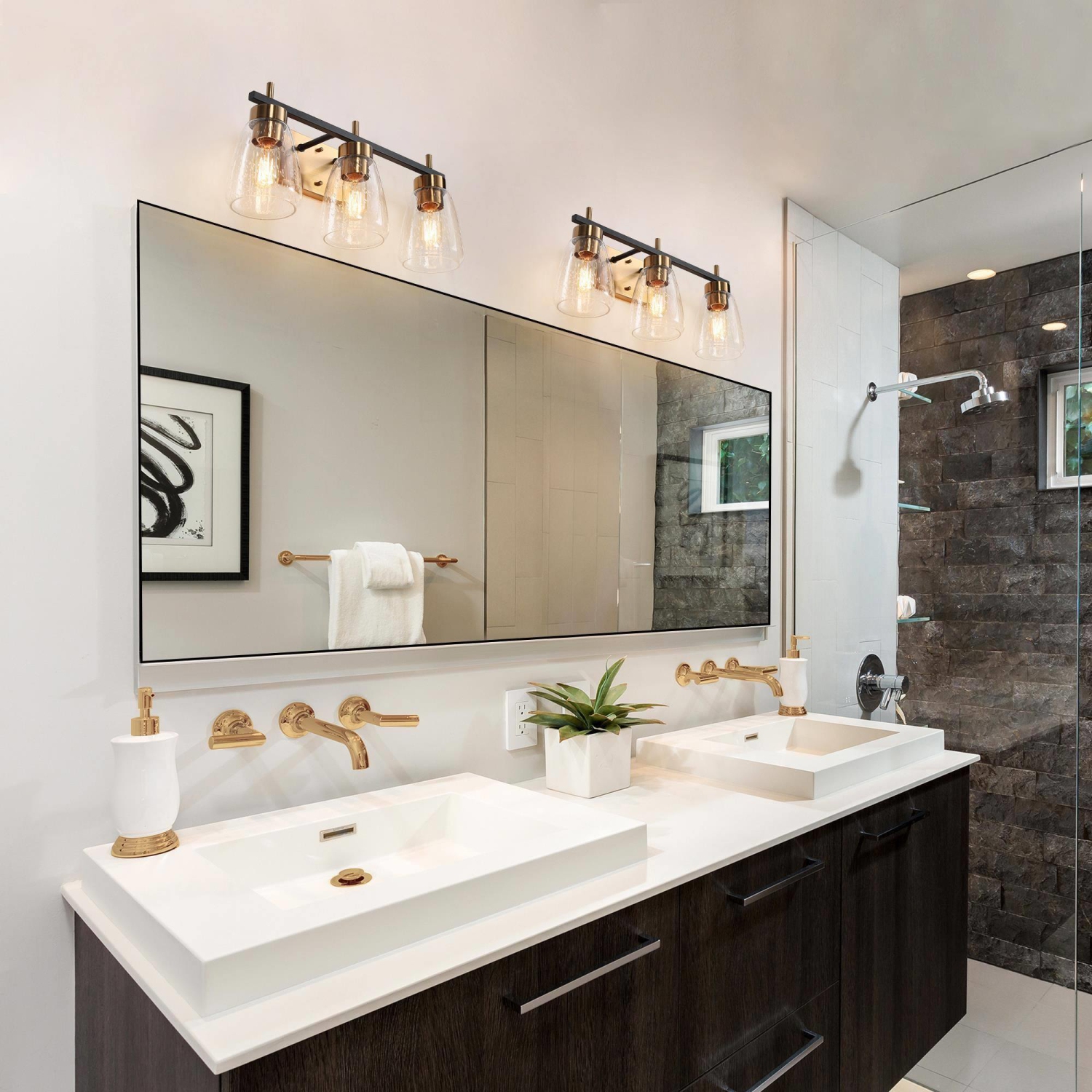 Applique de salle de bain moderne dorée, 22 po Applique murale à 3 lumières, noir et laiton doré, avec abat-jour en verre bosselé