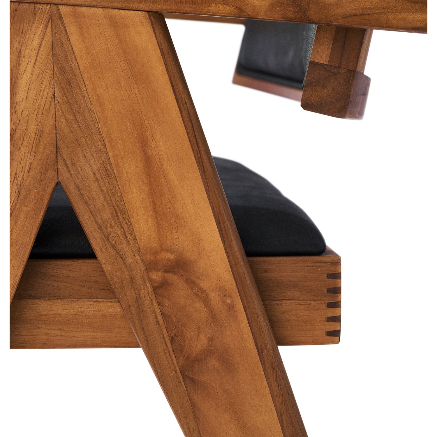 Chaise de salle à manger Maïa - Noyer et cuir noir