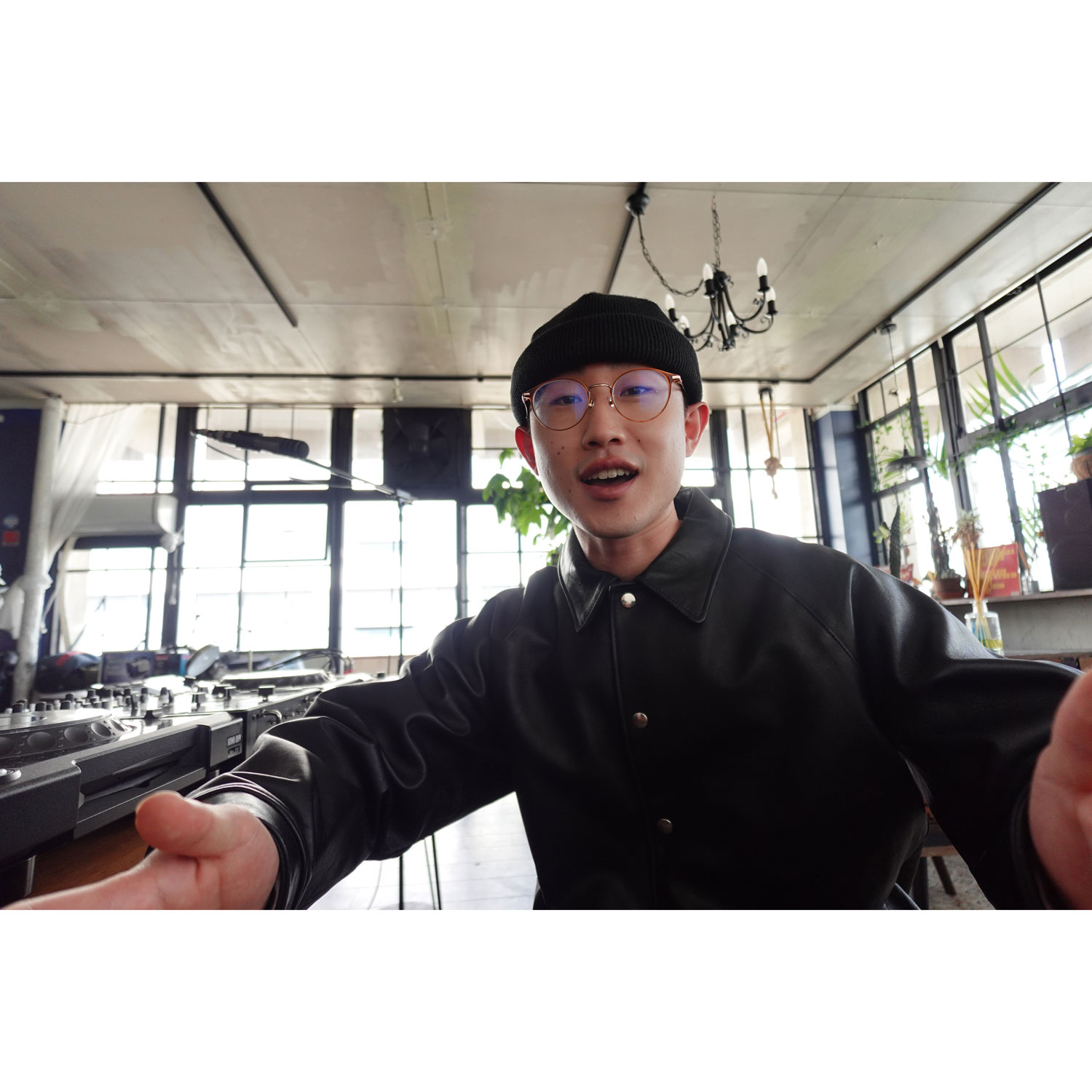 Appareil photo pour création de contenu ZV-1 II de Sony avec objectif 18-50 mm - Noir