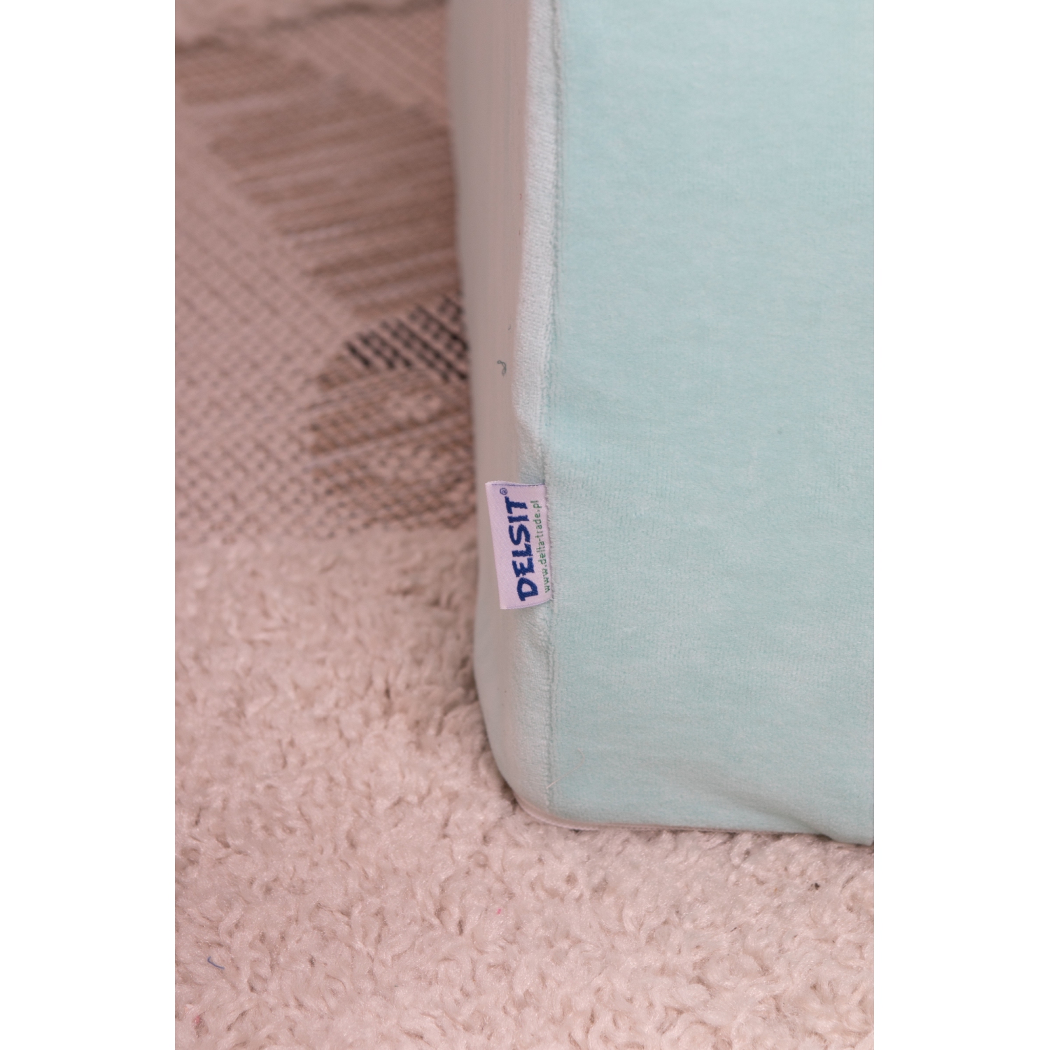 Delsit Kids Couch for Toddlers - 2 in 1 Convertible Foam Sofa to Lounger, Comfy Flip Out Lounge Chair for Children, Made in Europe