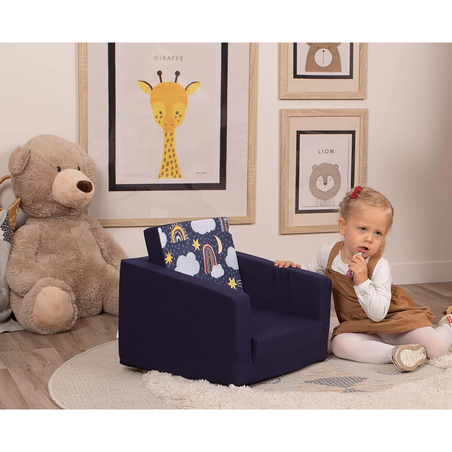 Canapé pour enfants Delsit - fauteuil en mousse convertible 2-en-1, fauteuil confortable rabattable, canapé pour enfants, fabriqué en Europe