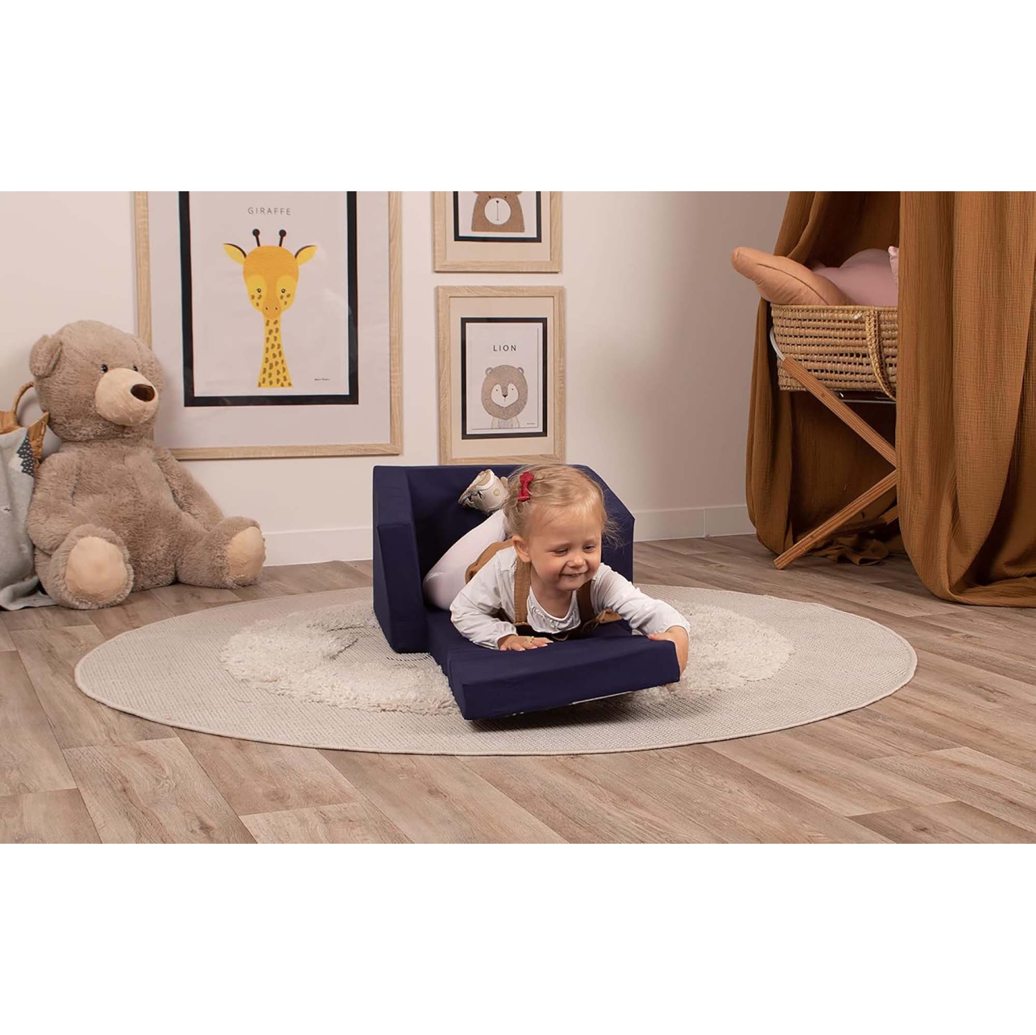 Canapé pour enfants Delsit - fauteuil en mousse convertible 2-en-1, fauteuil confortable rabattable, canapé pour enfants, fabriqué en Europe