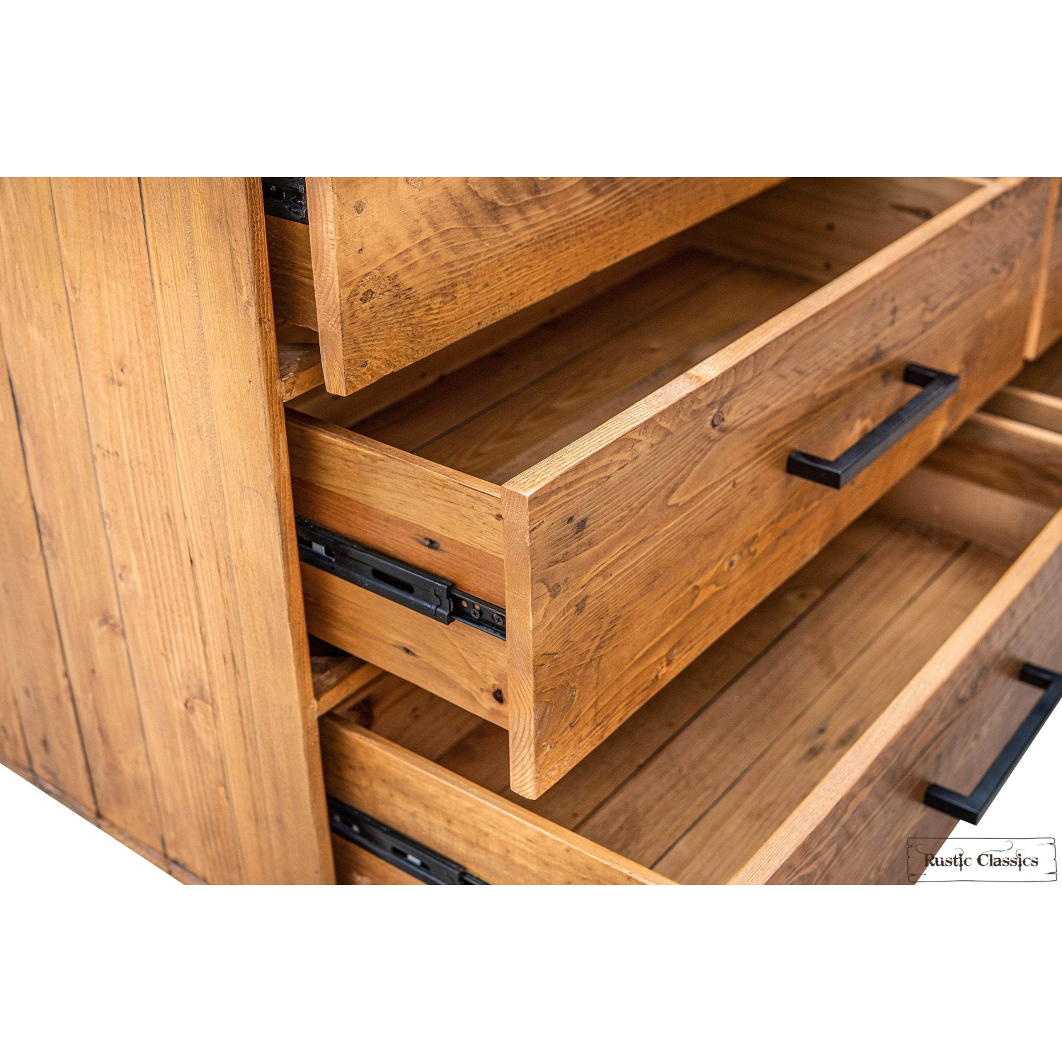 Commode rustique à 6 tiroirs en bois recyclé Cypress de Classic - épice