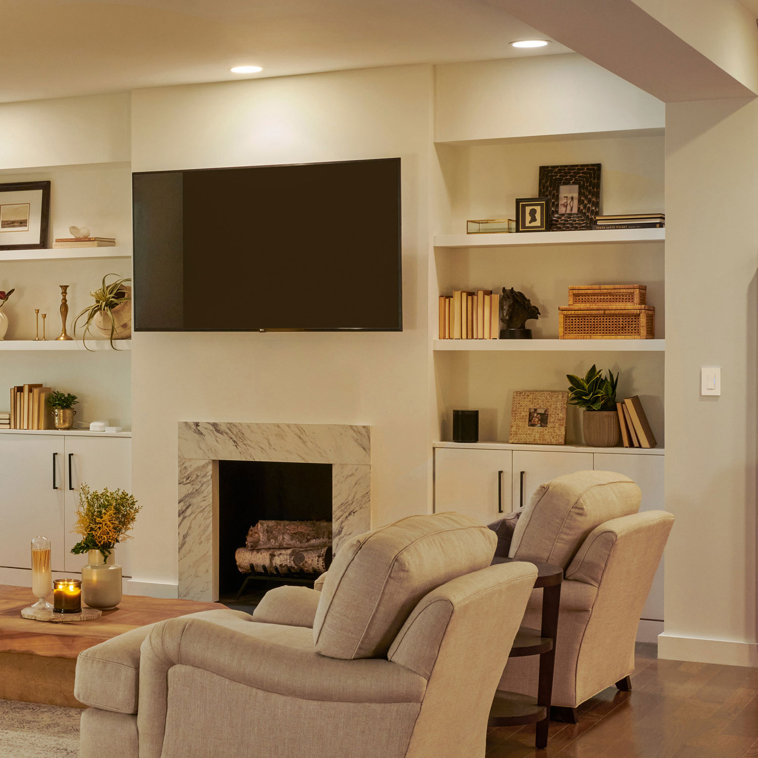 Lutron Diva Smart Dimmer Starter Kit for Caseta Smart Lighting