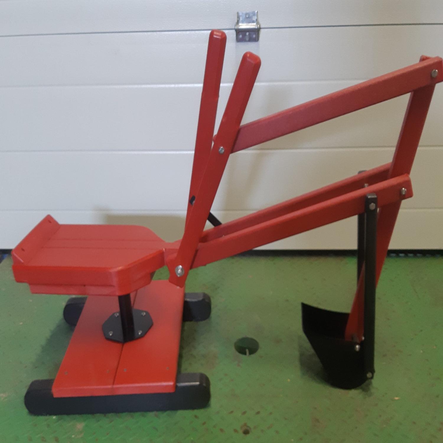 Bac à sable rouge avec pièces en acier inoxydable de Ever-Last