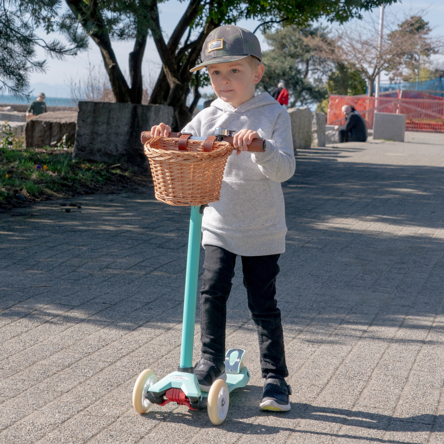 Spoke&Pedal Boulevard 3-Wheeled Toddler Scooter - Blue