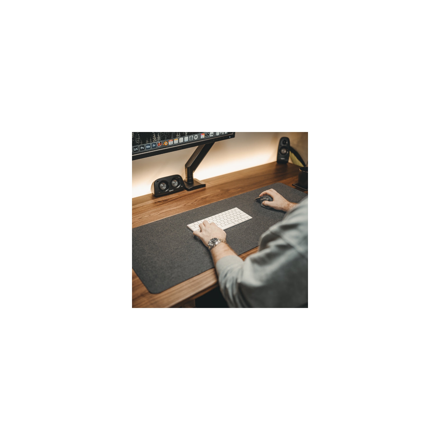 Sous-main en feutre Desky – moyen, protecteur de bureau en feutre de laine, envers antidérapant