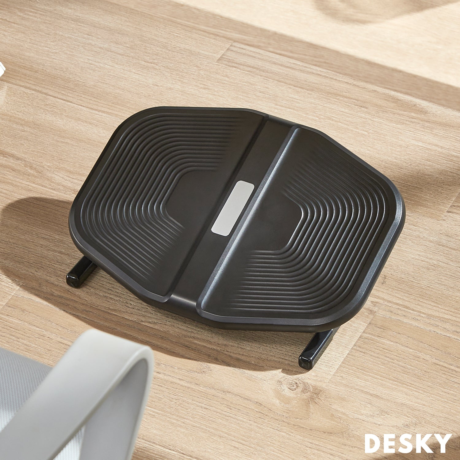 Desky Rippled Foot Rest – Black Textured Tilting Platform +/-20° Incline With Anti-Skid Base And Massage Surface