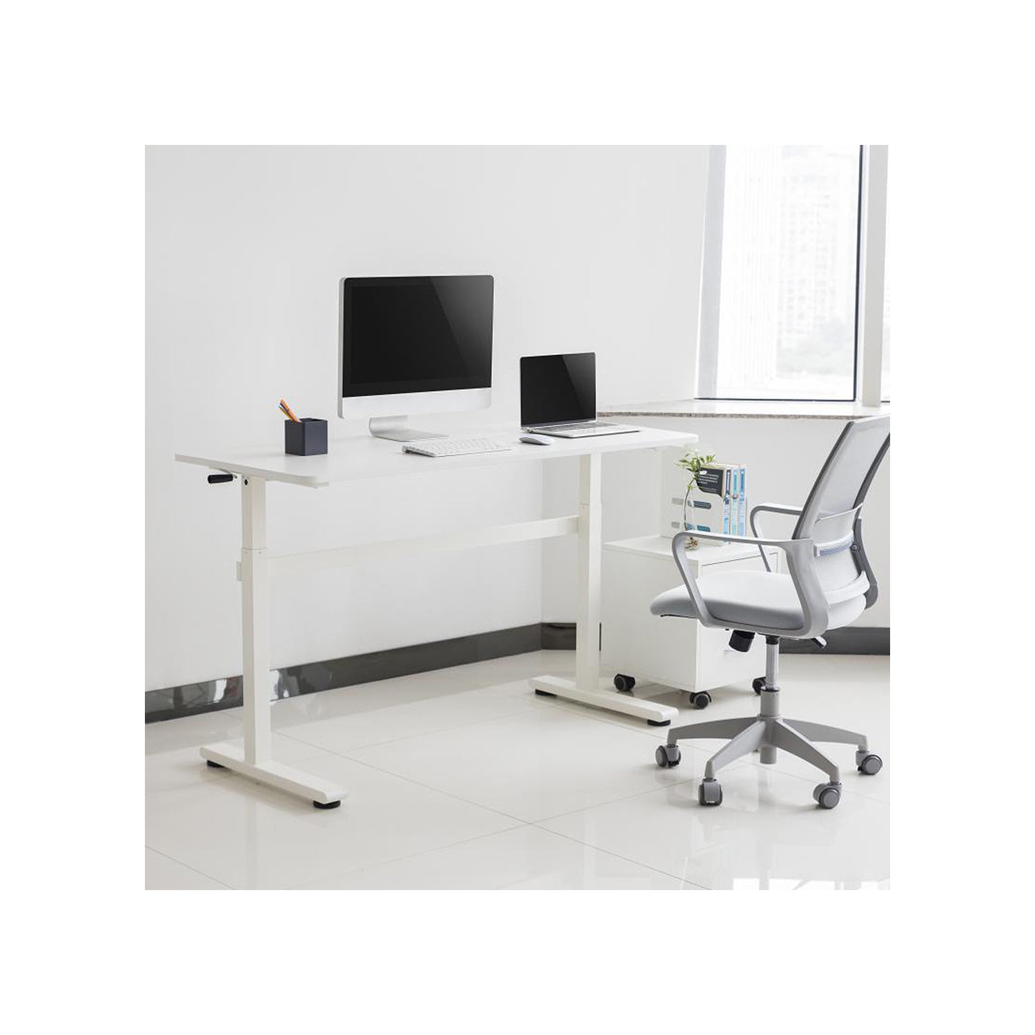 Desky Zero Manual Sit-Stand Desk - Crank Lift up to 46.1", Manual Height Adjustable Sturdy Steel Frame Levelling Feet - White