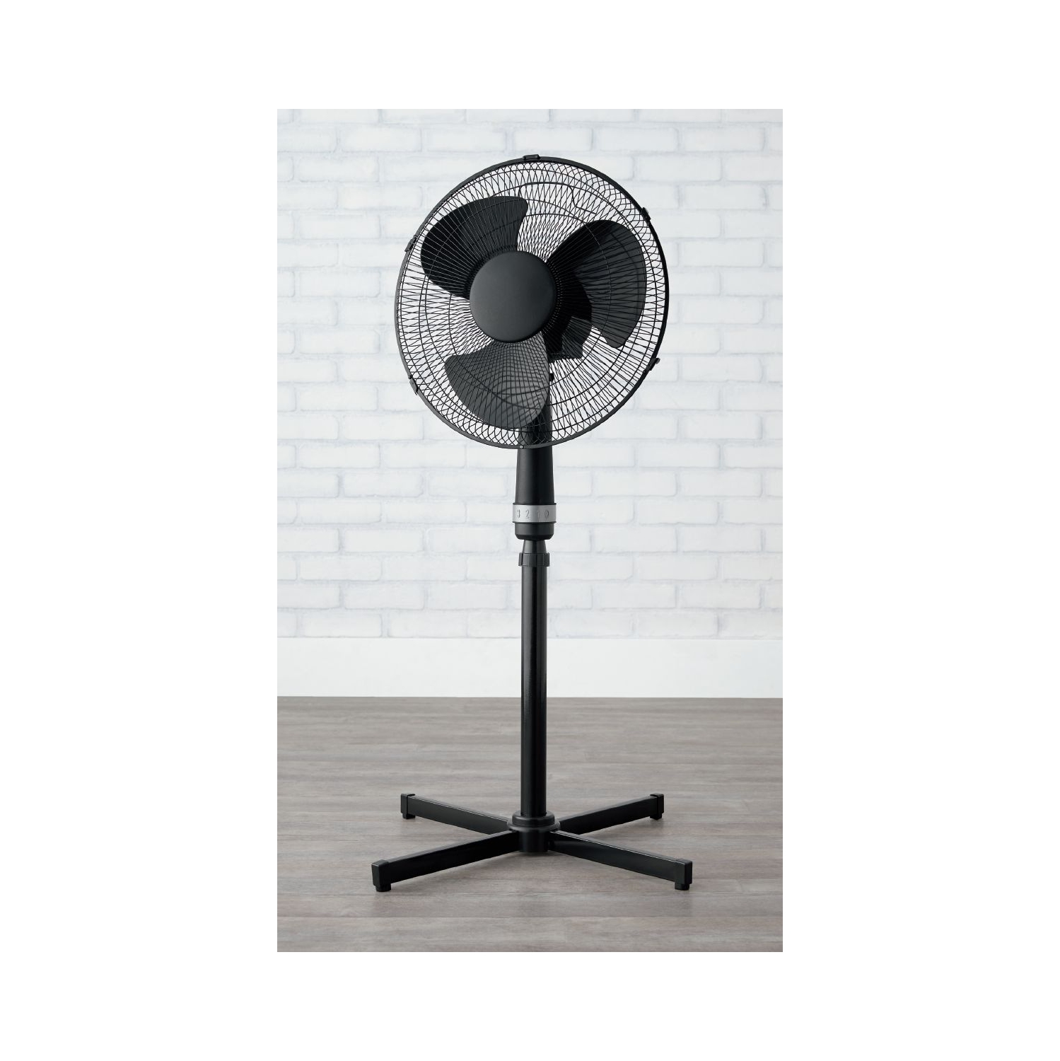 Boîte ouverte - ventilateur sur pied de 50216 16 po Mainstays noir