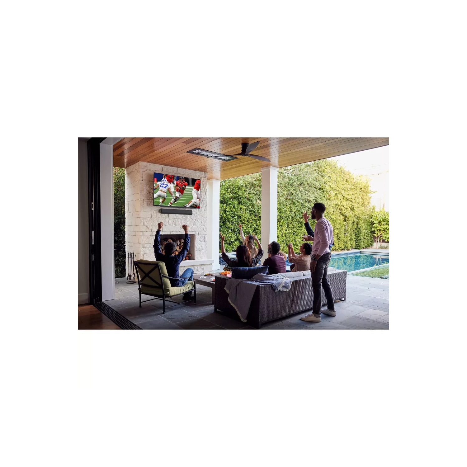 Téléviseur intelligent HDR DEL UHD 4K de 65 po de VIZIO V4K65&nbsp;M-0804